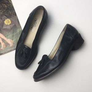 Trotters Navy Blue Geri Tassel Loafers